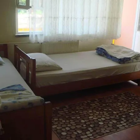 Filiz אכסניה דניזלי